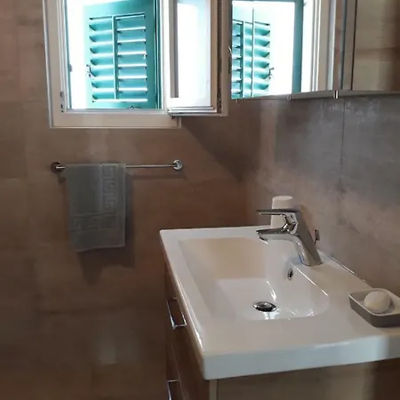 Apartment Beni Bol